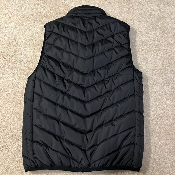 Heated Vest - Picture 2 of 6